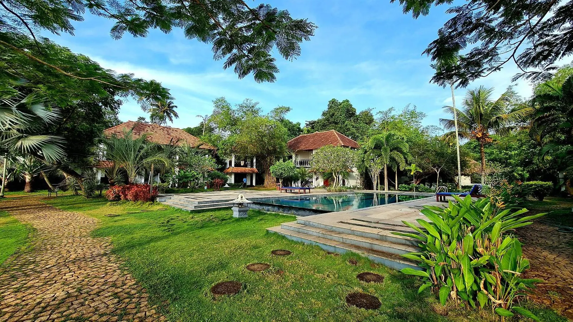 Deshadan Backwater Resort - The Best Sunrise View Alappuzha 4*,  India