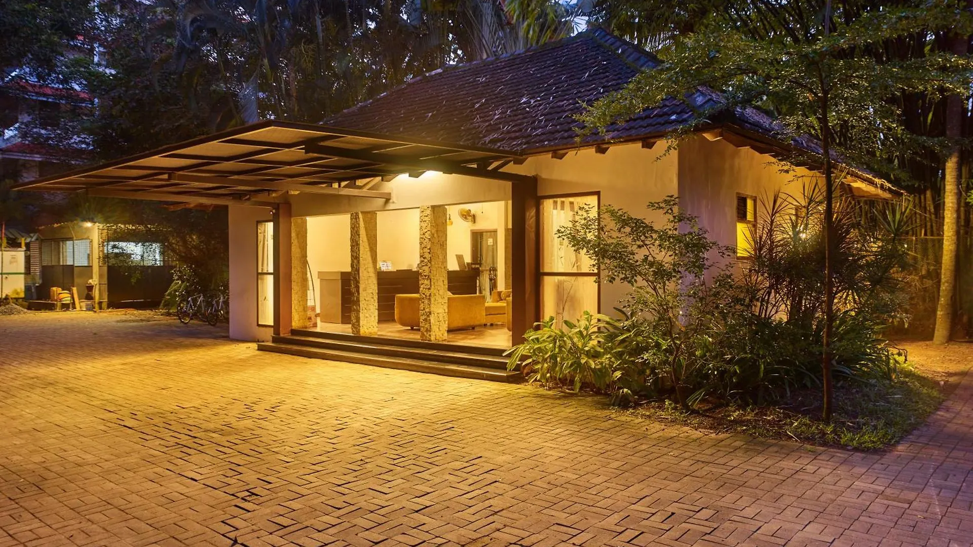 Deshadan Backwater Resort - The Best Sunrise View Alappuzha