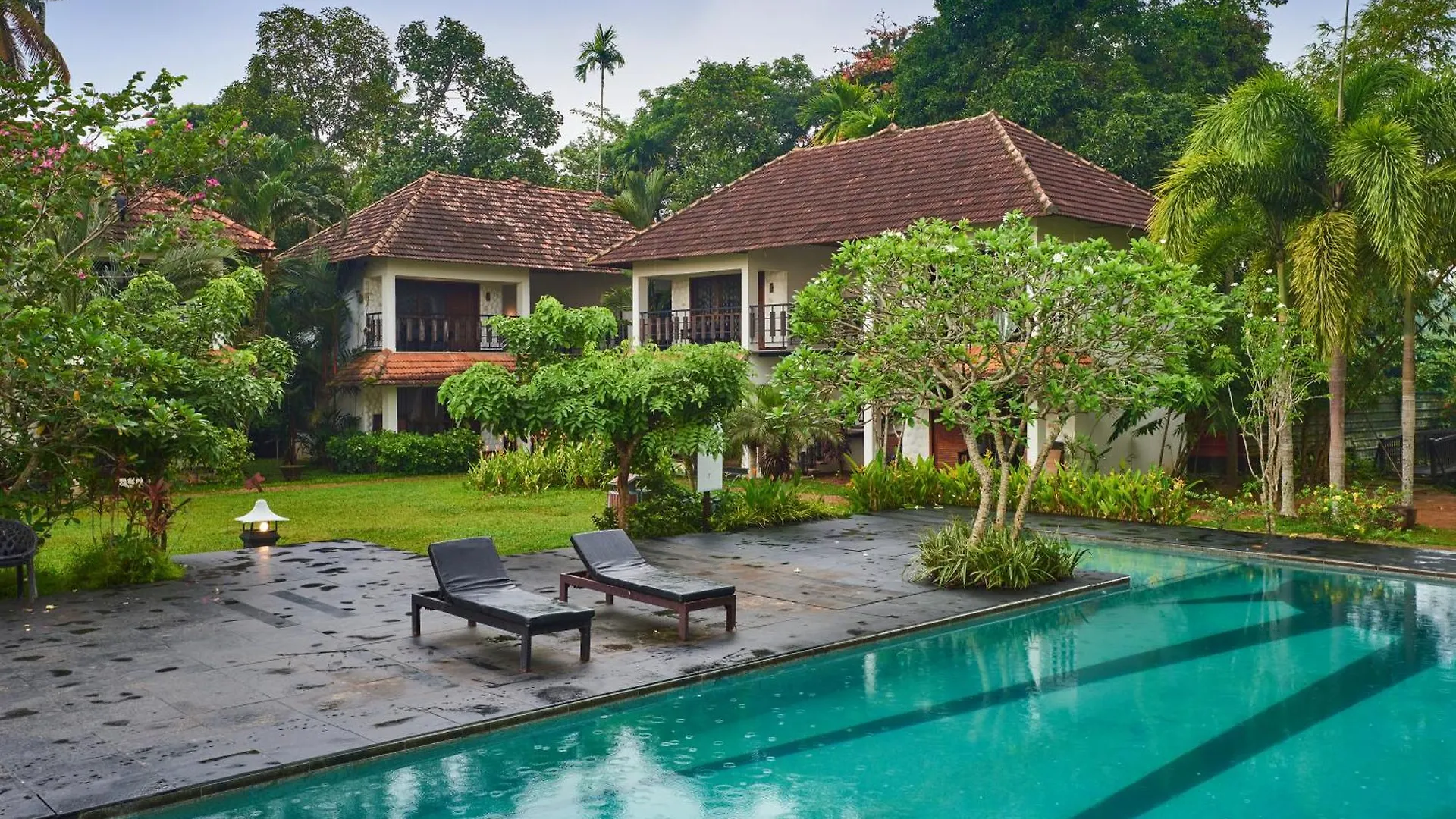 Deshadan Backwater Resort - The Best Sunrise View Alappuzha