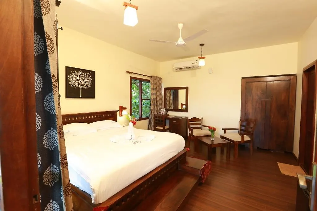 Deshadan Backwater Resort - The Best Sunrise View Alappuzha